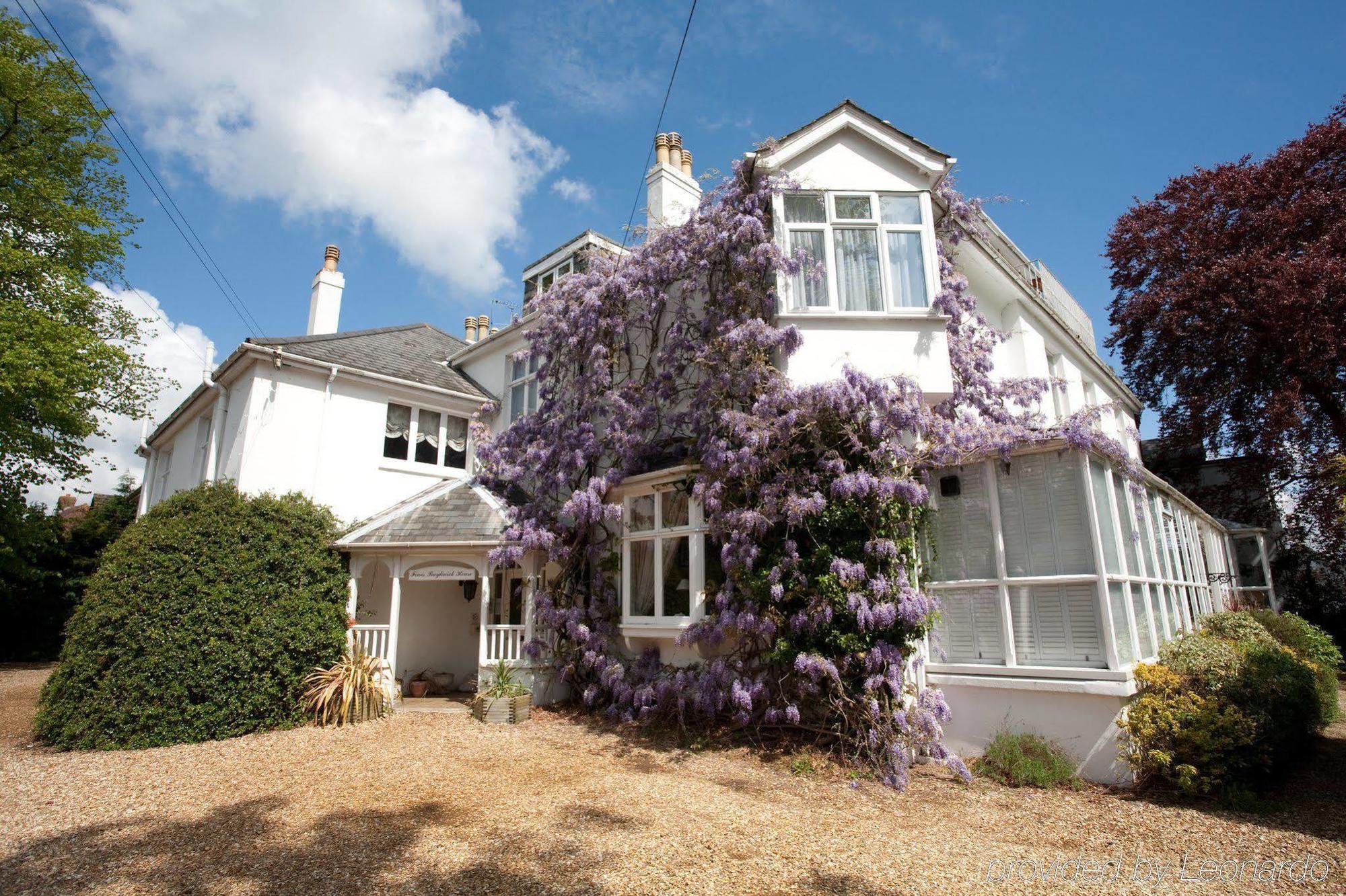 Fines Bayliwick Hotel Bracknell Ngoại thất bức ảnh