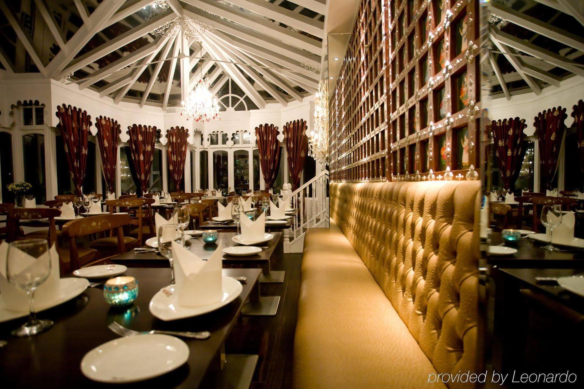 Fines Bayliwick Hotel Bracknell Ngoại thất bức ảnh
