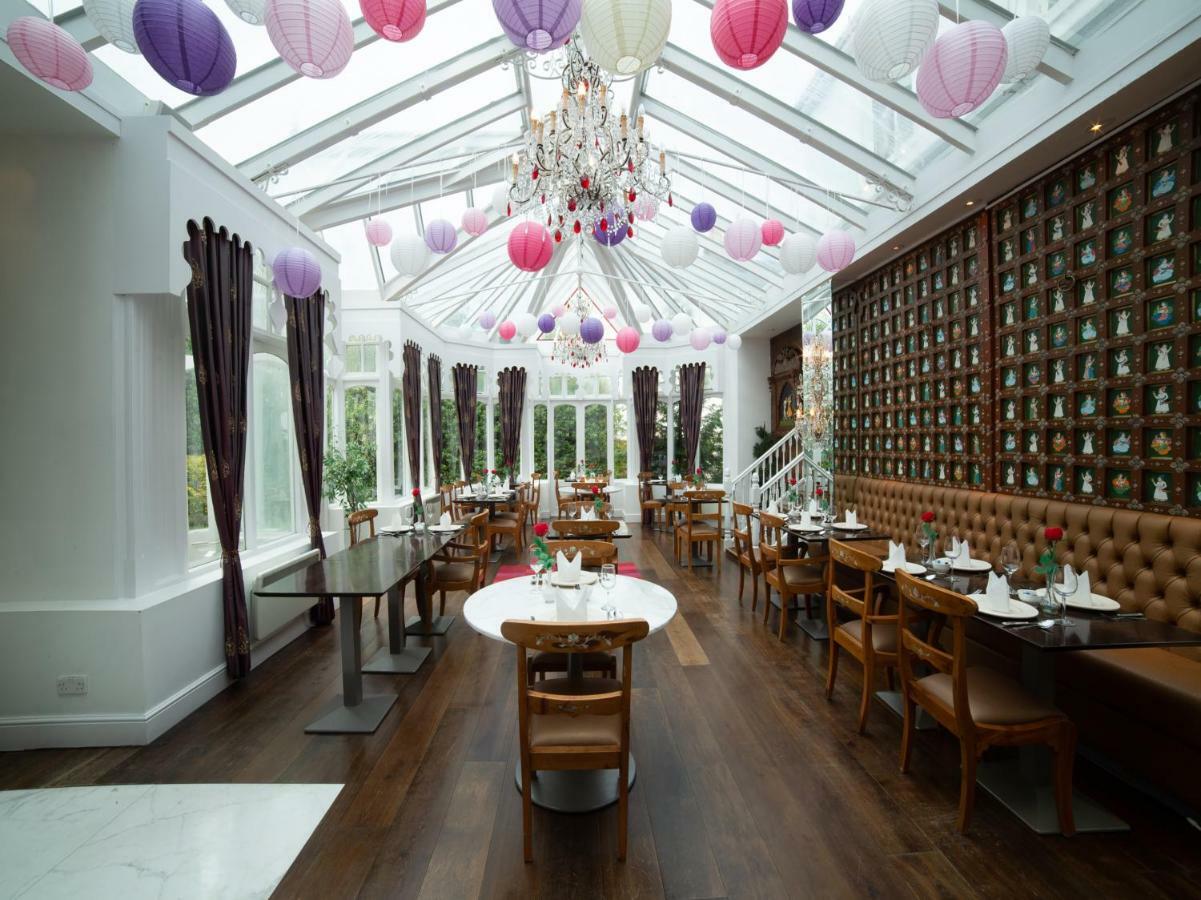 Fines Bayliwick Hotel Bracknell Ngoại thất bức ảnh